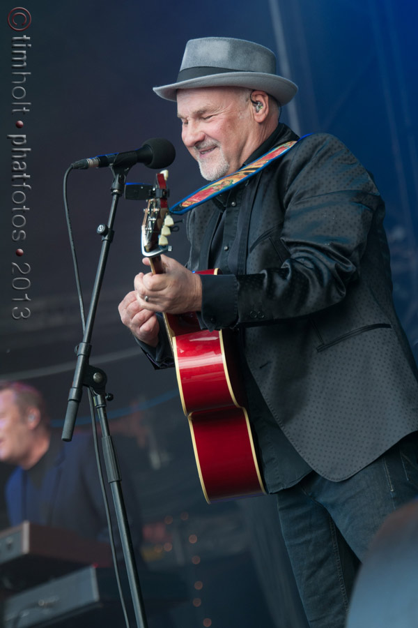 36-Paul_Carrack_PC-RW-137